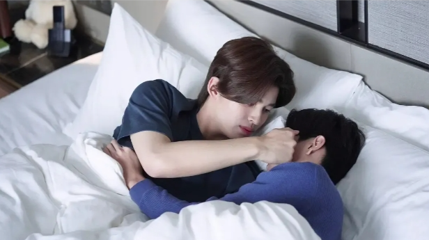 《我们彼此相爱》校园爱情，腹黑攻x冲动受 - 51虹马