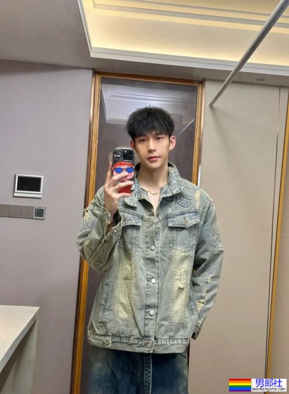 穿衣显瘦，脱衣有肉 - 51虹马