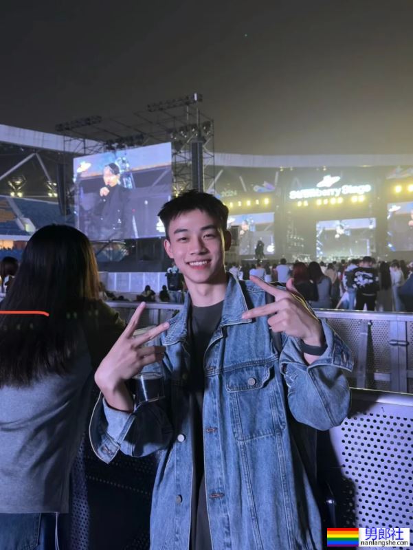 盘点:2024年第一季度被采访的博主帅哥 - 51虹马 盘点:2024年第一季度被采访的博主帅哥 - 51虹马