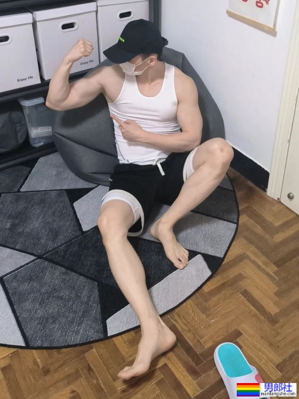 白白嫩嫩，直男的大jio-51虹马