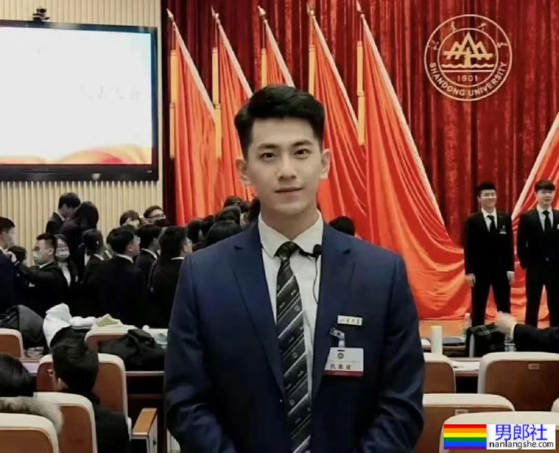 盘点:2024年第一季度被采访的博主帅哥 - 51虹马 盘点:2024年第一季度被采访的博主帅哥 - 51虹马