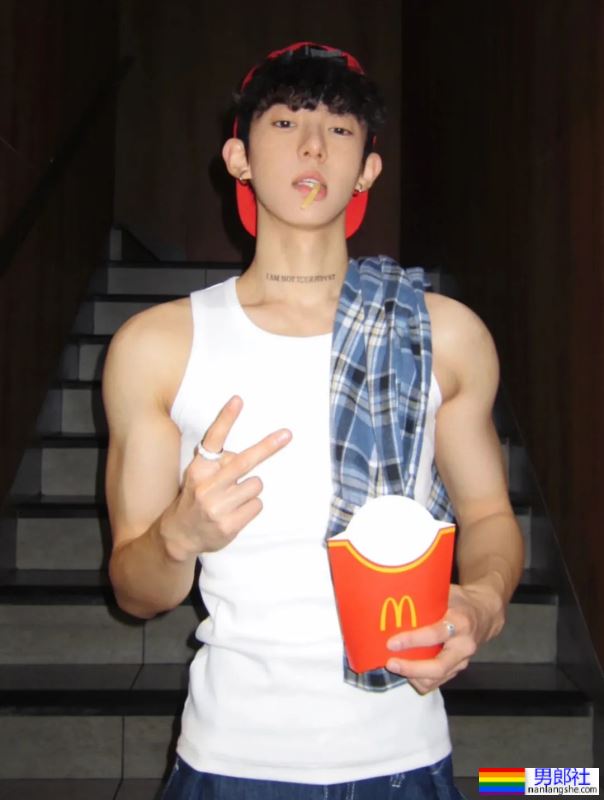 高颜值小奶狗 - 51虹马