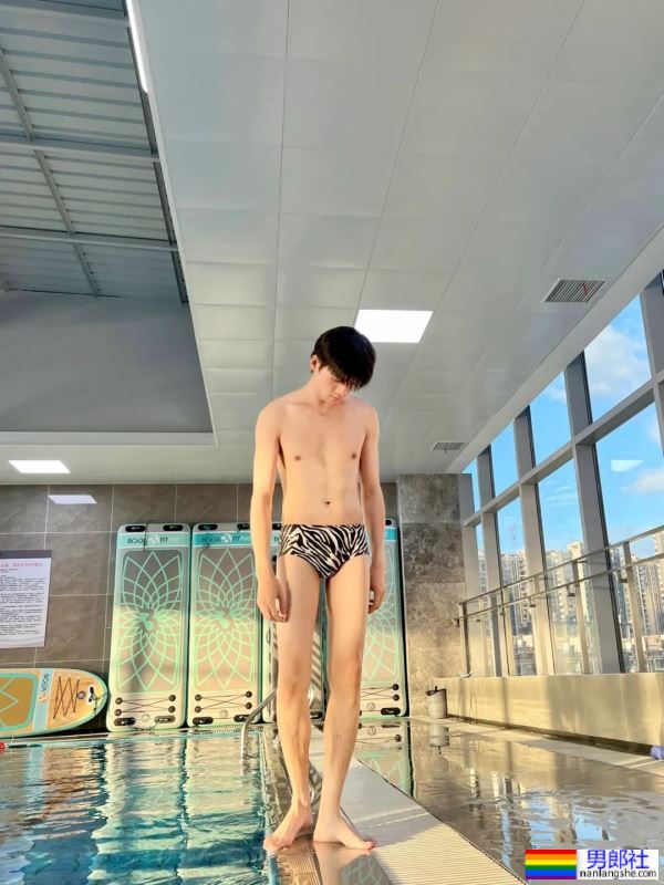 细直长腿🦵小哥哥 - 51虹马