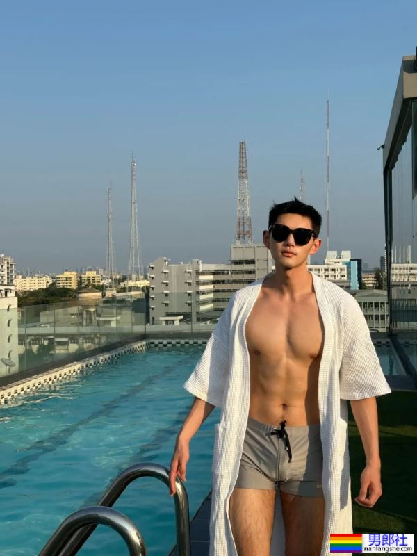 我最讨厌别人拿枪对着我了 - 51虹马