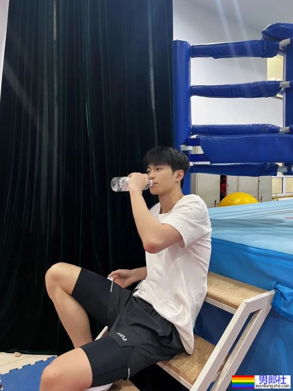 北体武术散打运动员，真的又帅又能打 - 51虹马