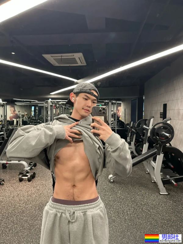 我最讨厌别人拿枪对着我了 - 51虹马