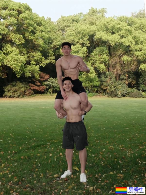 身材超正的，浙江男大学生 - 51虹马