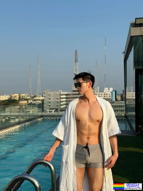 我最讨厌别人拿枪对着我了 - 51虹马