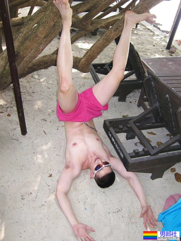 小哥哥放飞自我,太搞怪的pose-51虹马