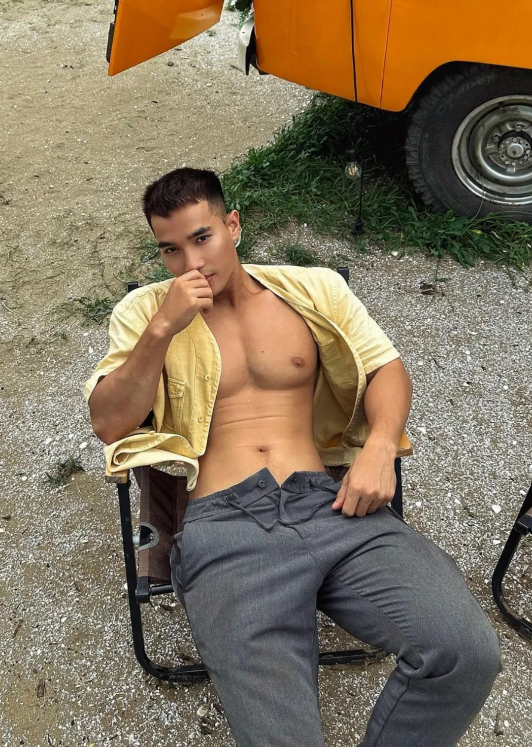 肌肉名媛的浴巾掉了!为找金主太没下限了! - 51虹马 肌肉名媛的浴巾掉了!为找金主太没下限了! - 51虹马