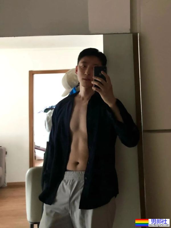 轻熟商务男，正装 - 51虹马