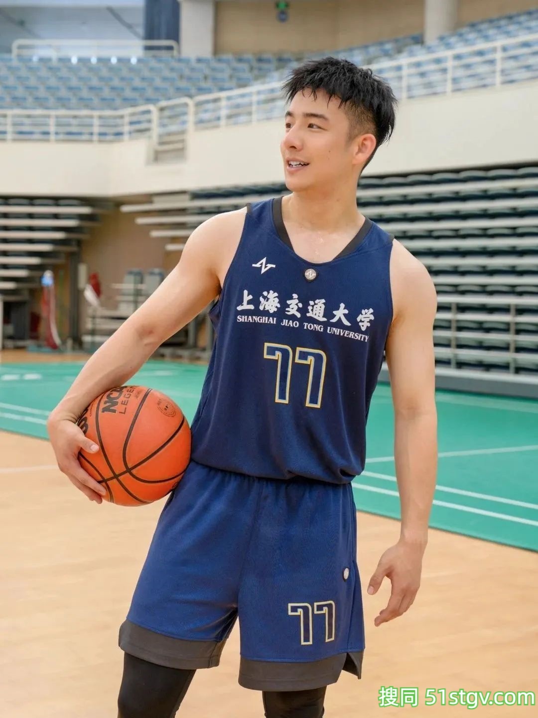 被采访的上海交大安泰班主任！ - 51虹马