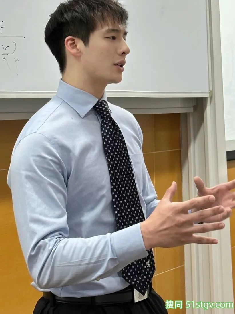 被采访的上海交大安泰班主任！ - 51虹马