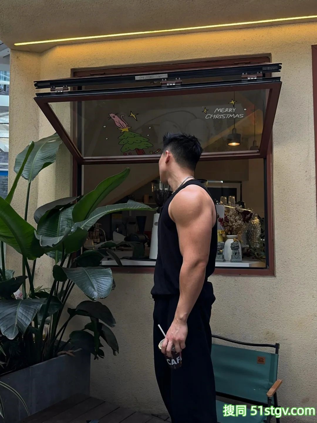 吸吸，痞帅加粗壮，根本让人没有抵抗力 - 51虹马