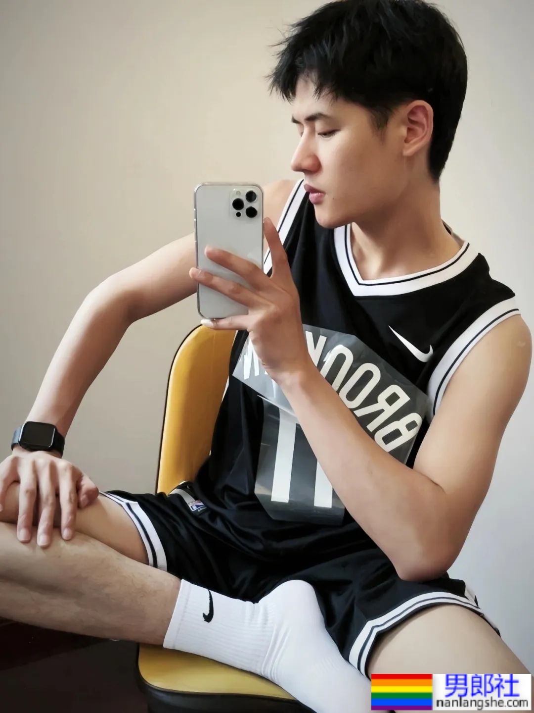 这拍照姿势，是直男吗 - 51虹马