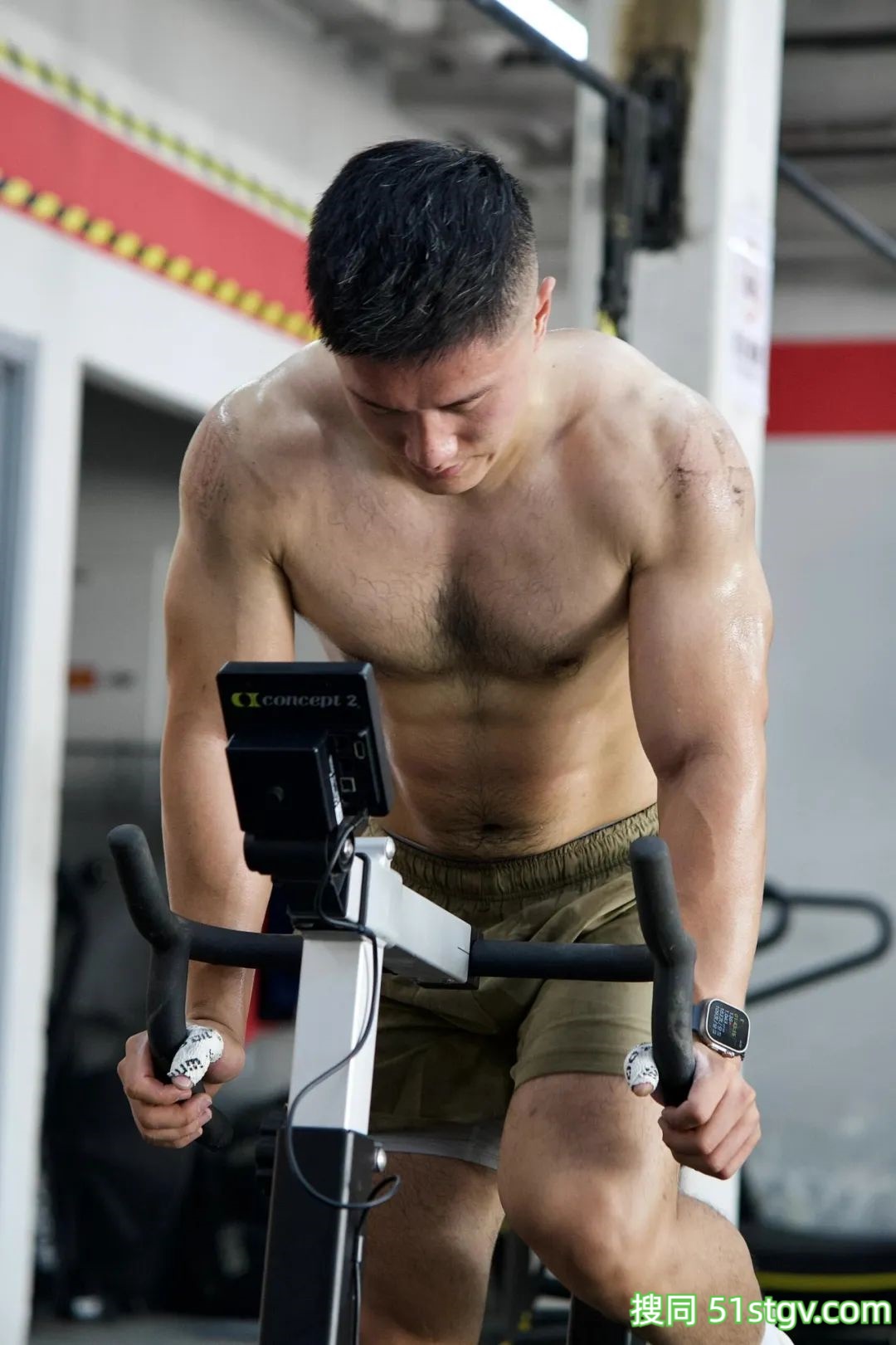 胸上有毛毛的男人，会不会觉得很man - 51虹马