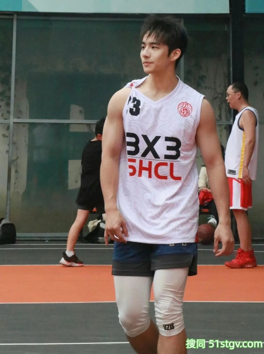 被采访的上海交大安泰班主任！ - 51虹马