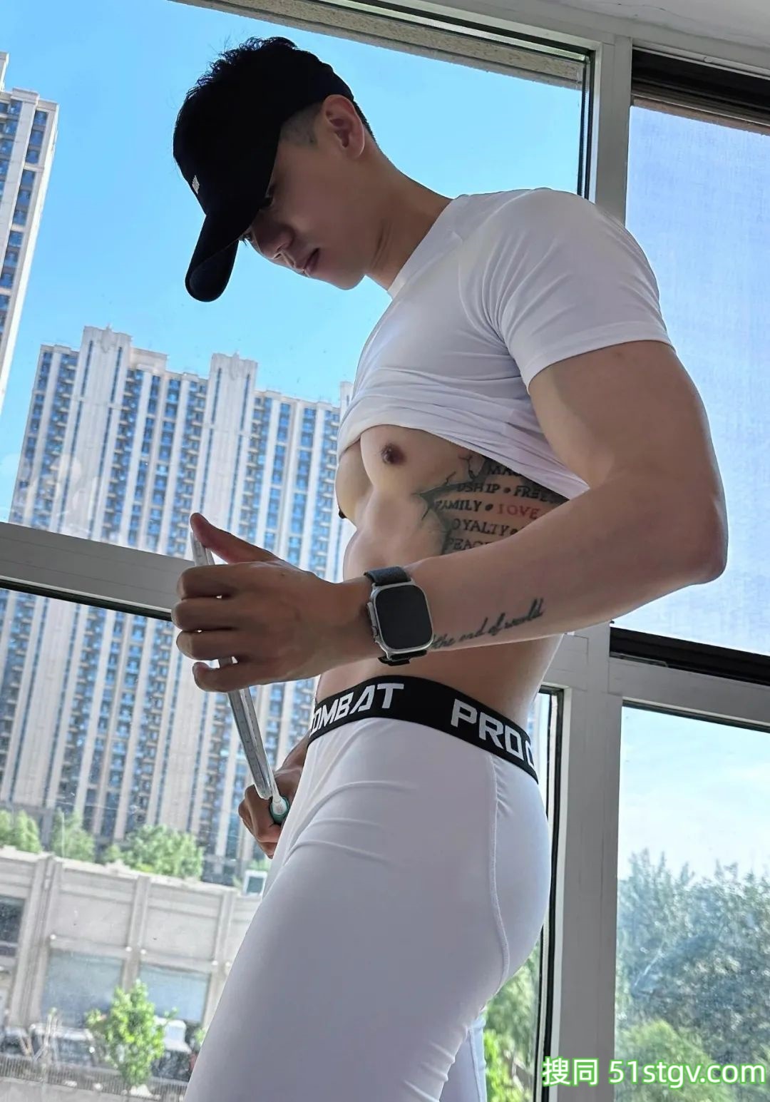 天菜，体育生，公狗腰 - 51虹马