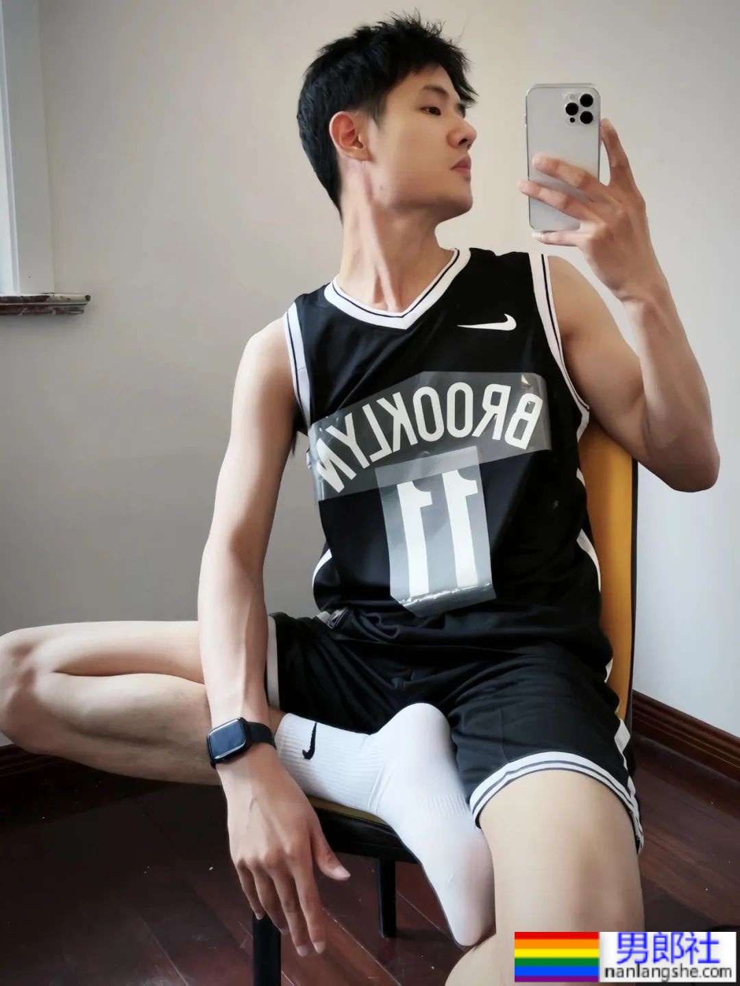 这拍照姿势，是直男吗 - 51虹马