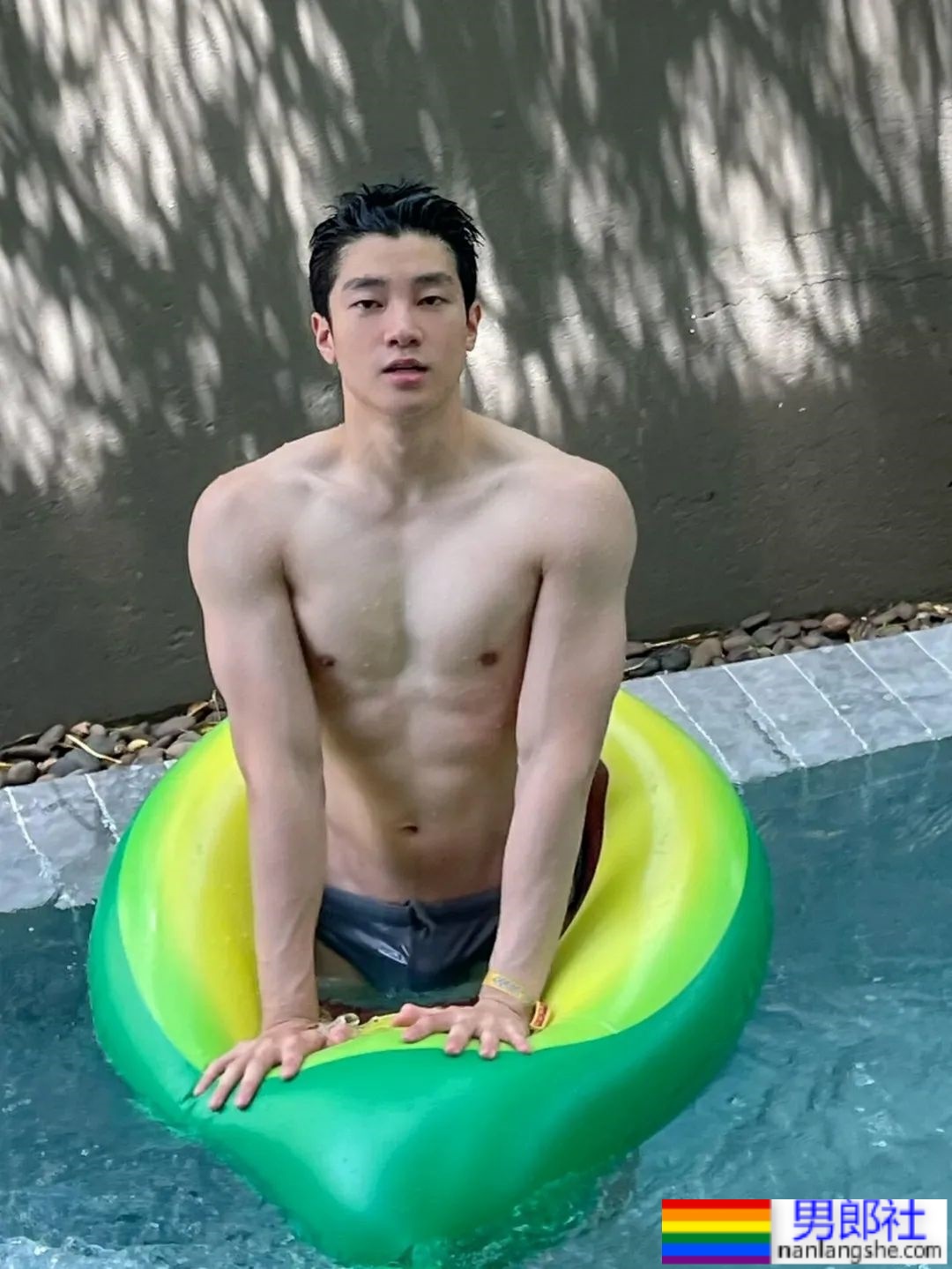 白白净净，好大一包-51虹马