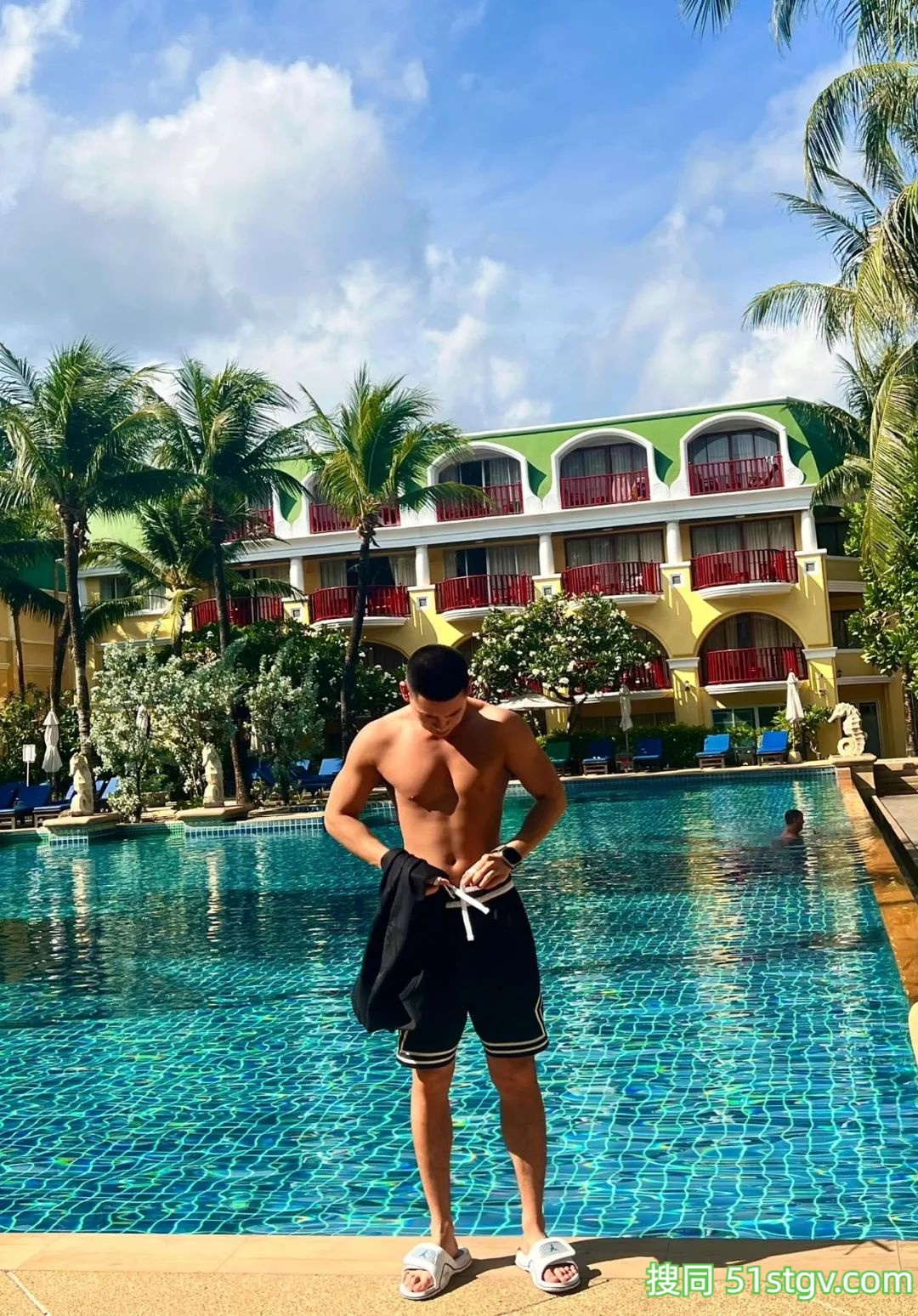 寸头黑皮体育生，好想吃 - 51虹马