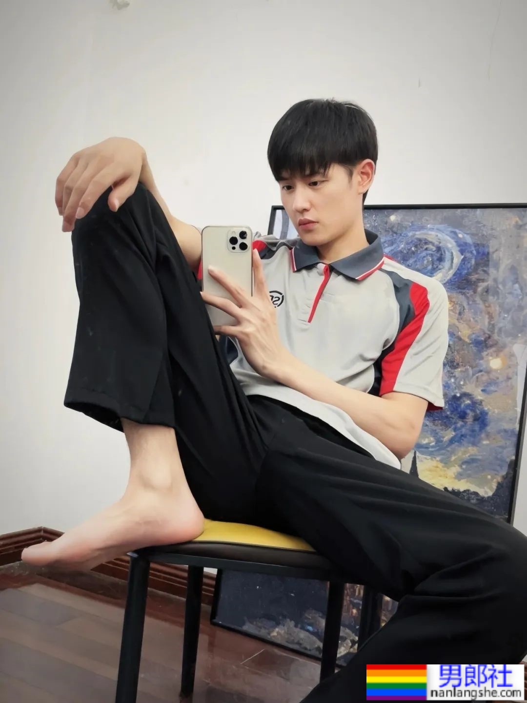 这拍照姿势，是直男吗 - 51虹马