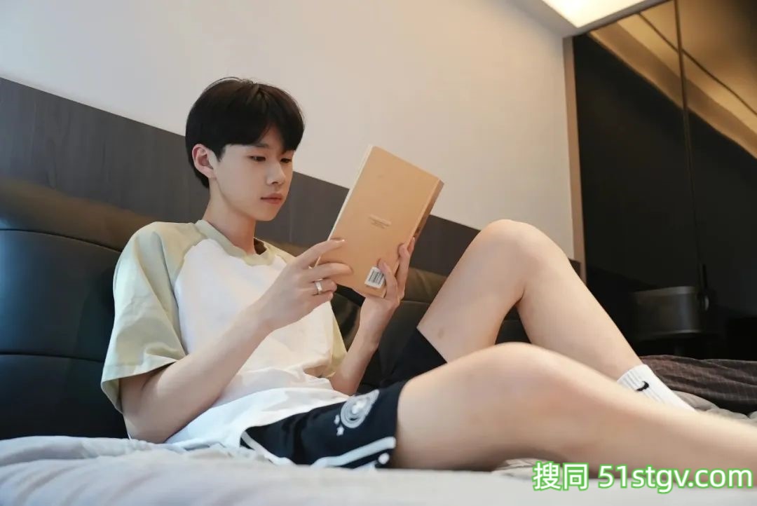 白净小奶狗，男高 - 51虹马