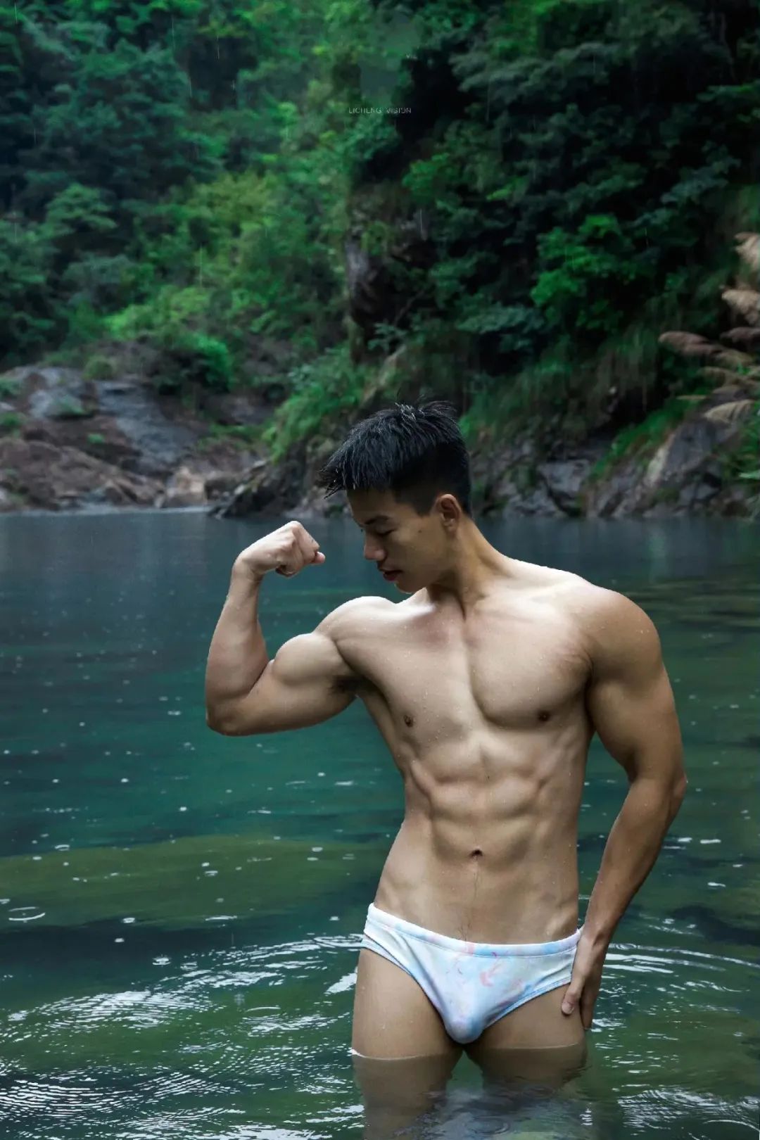 夏天够热，就不要发烧了，快到山里玩水 - 51虹马