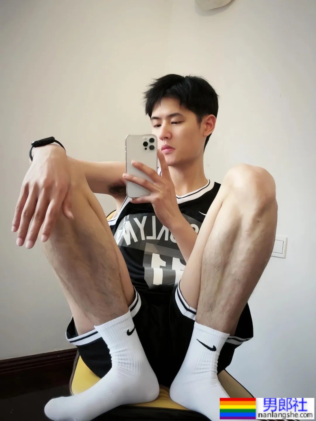 这拍照姿势，是直男吗-51虹马