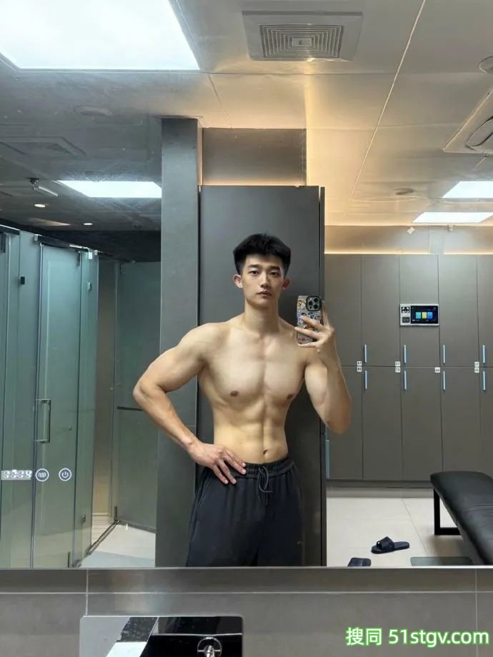 浙江185cm21岁的健身私教！ ​​​ - 51虹马