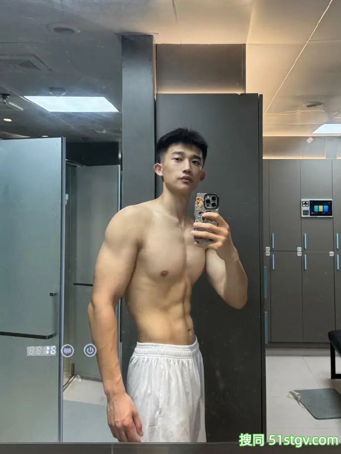 浙江185cm21岁的健身私教！ ​​​ - 51虹马