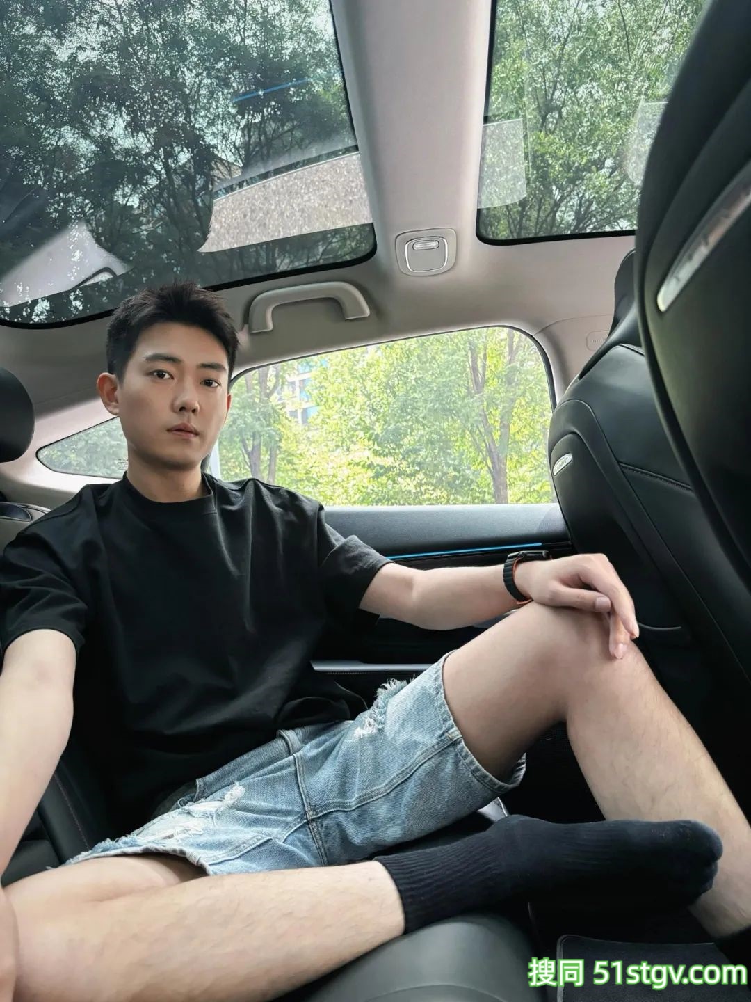 不穿+白色+黑色，通讯录们喜欢种 - 51虹马