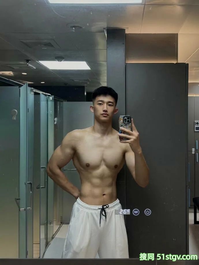 浙江185cm21岁的健身私教！ ​​​ - 51虹马