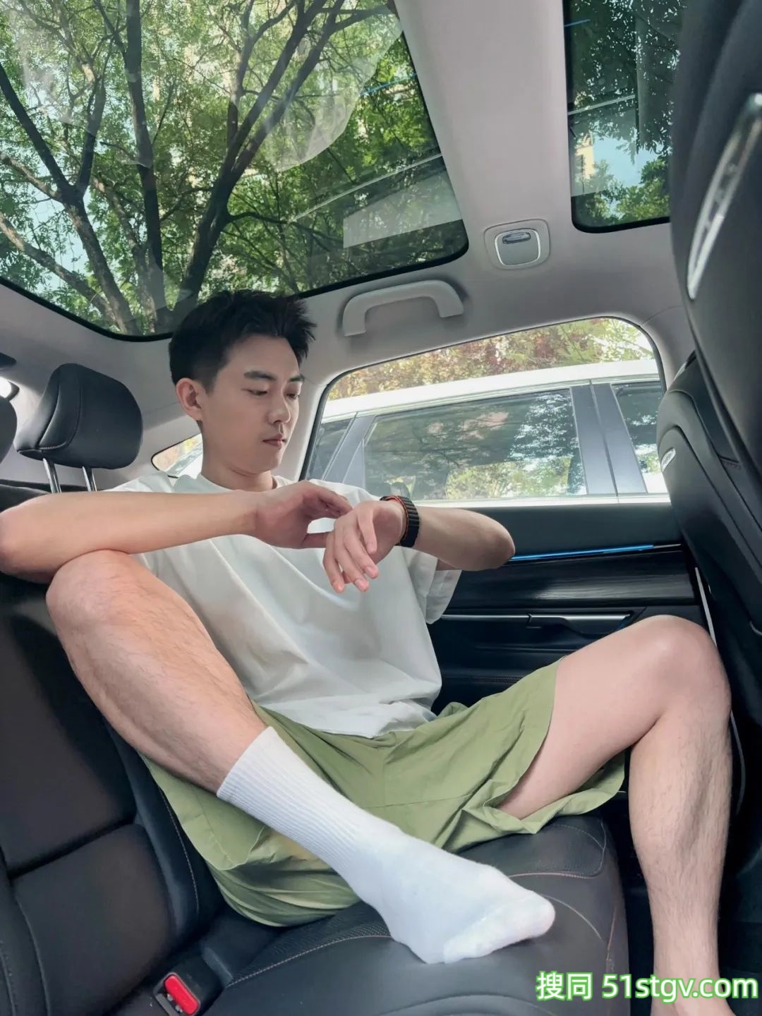 不穿+白色+黑色，通讯录们喜欢种 - 51虹马