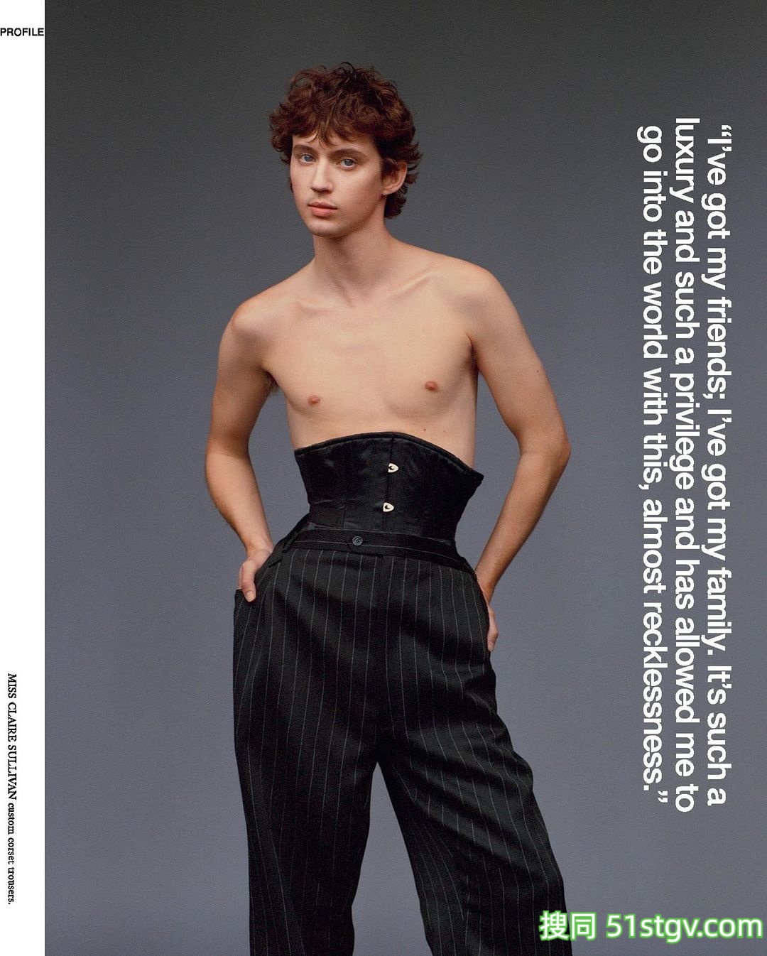 杂志封面人物 Troye Sivan 模煳性别界线：「适时放过自己，也真实做自己。」 - 51虹马