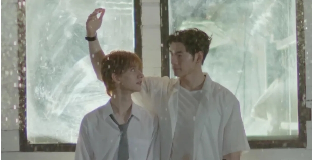 《他闯进我的世界》喜欢安静的隔壁搬来了一个又痞又帅的男孩 - 51虹马