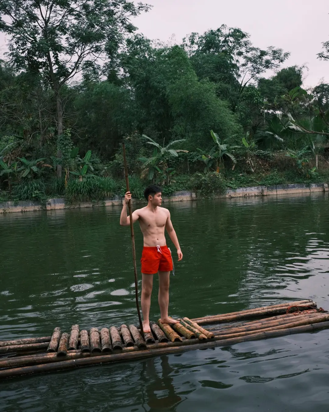 在越南留学的小哥 - 51虹马