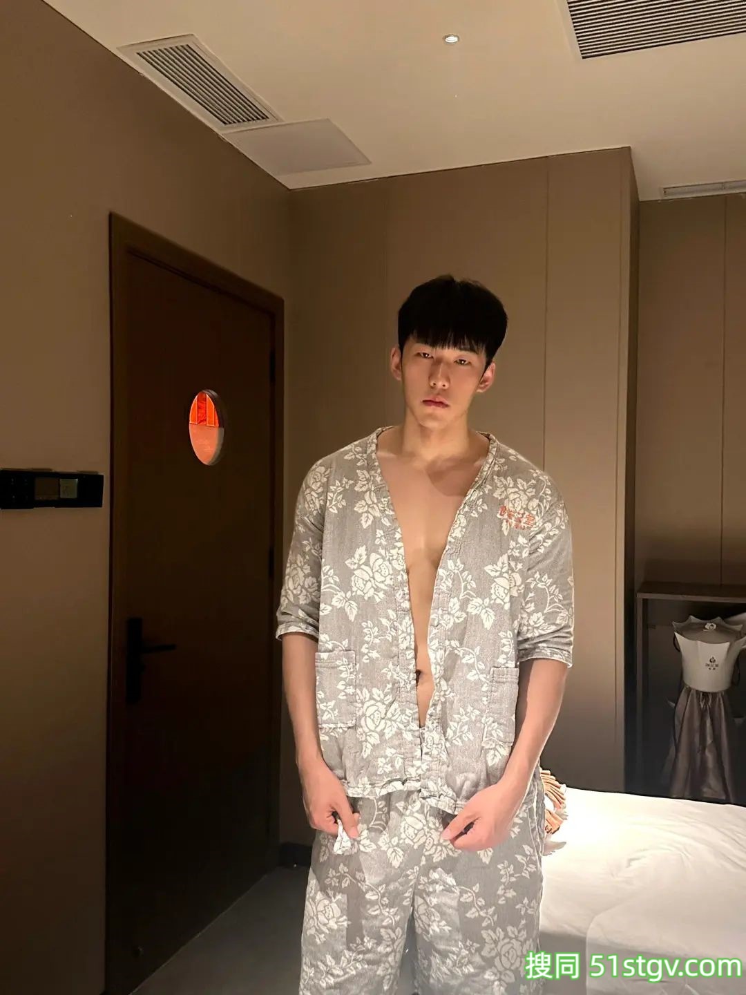 四川的梅瑞特 - 51虹马