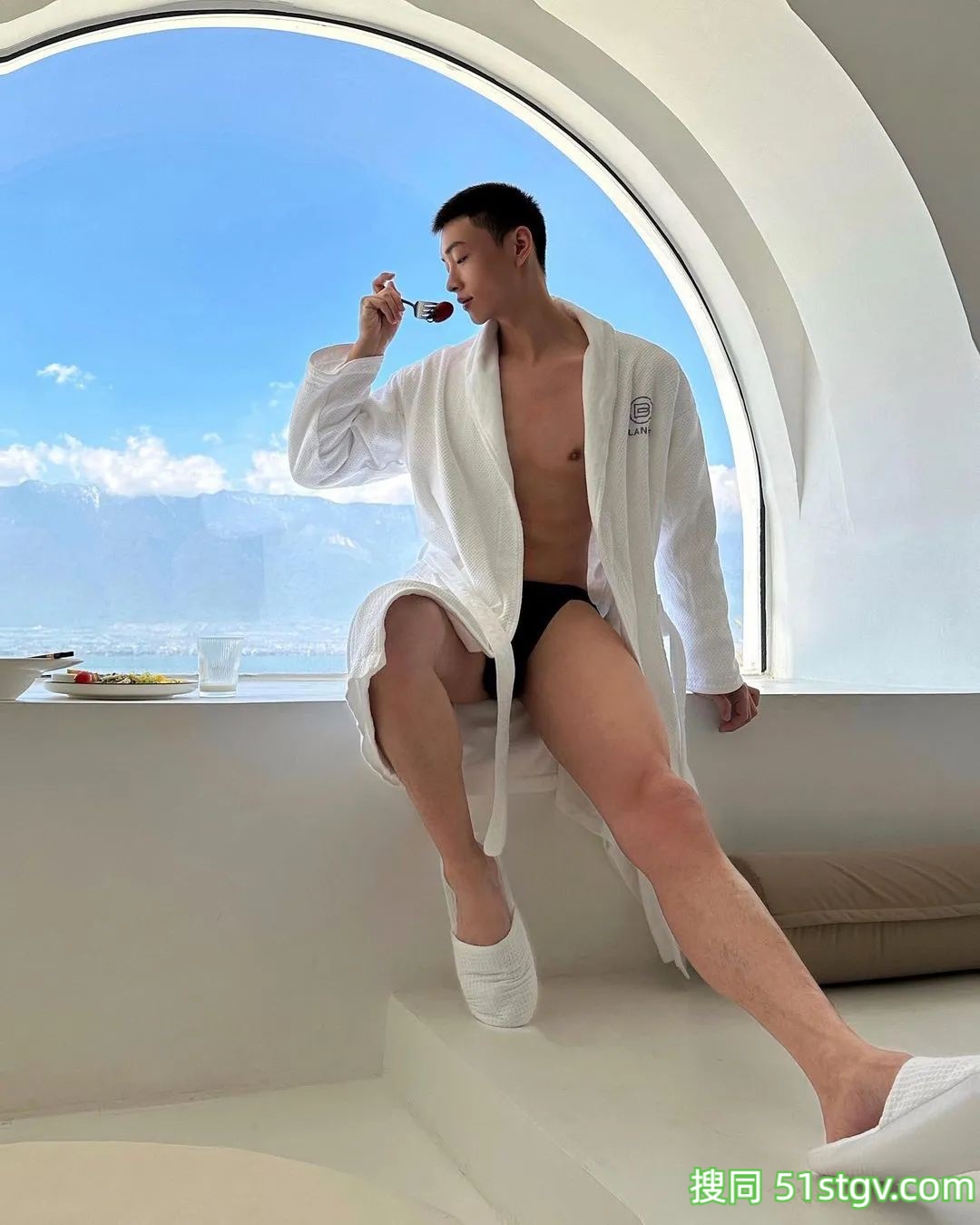 长腿小哥哥 - 51虹马