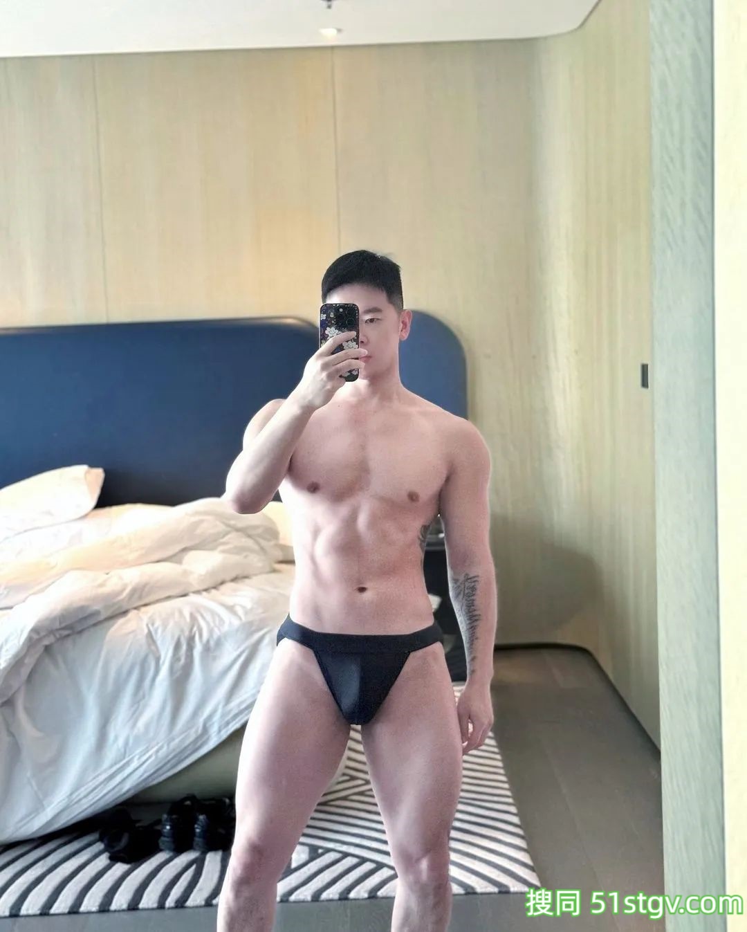 发育良好的男友 - 51虹马