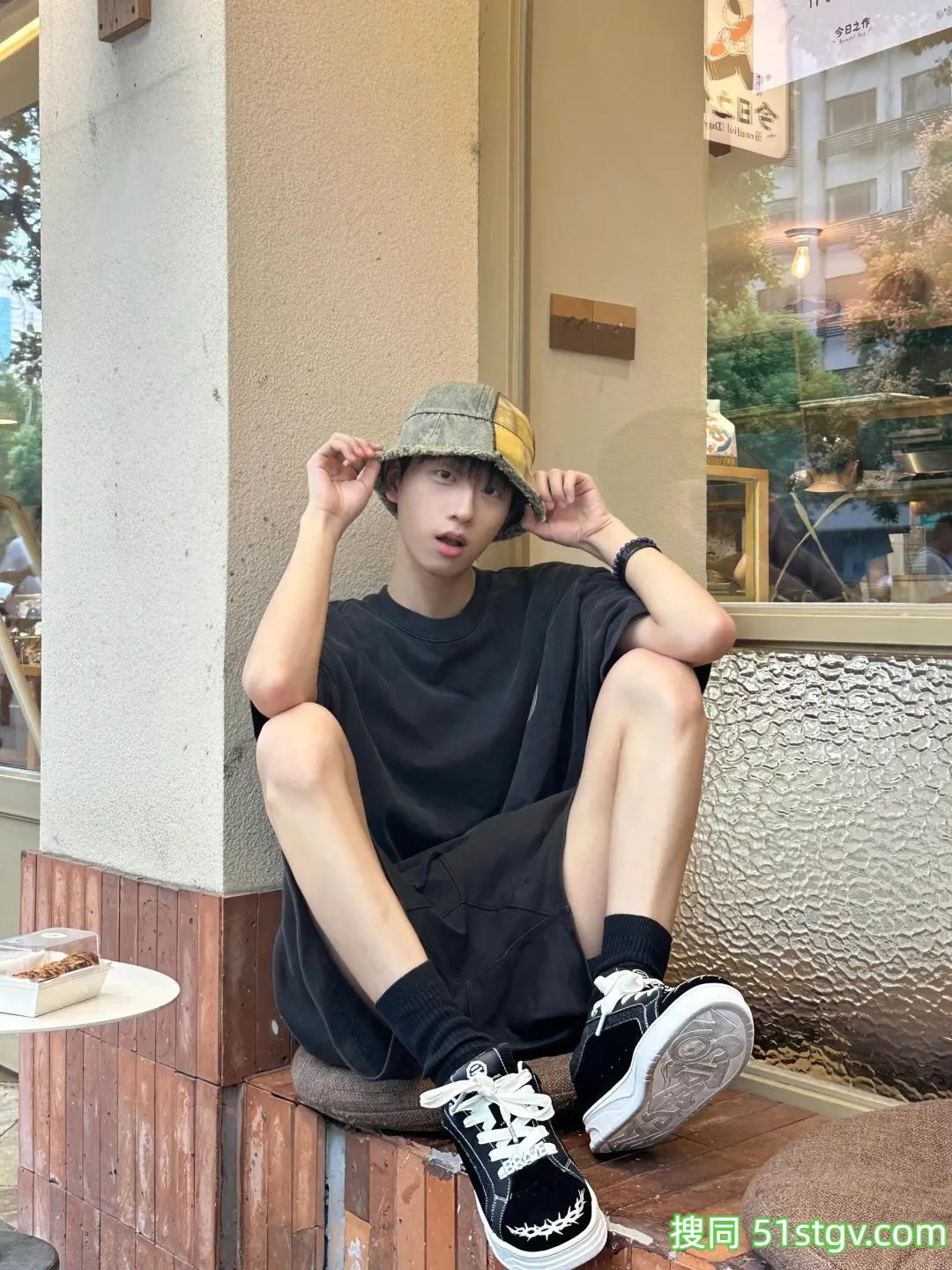 湖南的帅哥，谢辰辰啊 - 51虹马