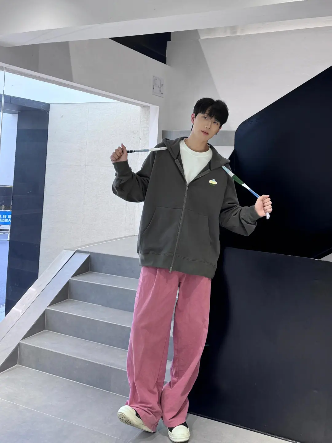 湖南的帅哥，谢辰辰啊 - 51虹马