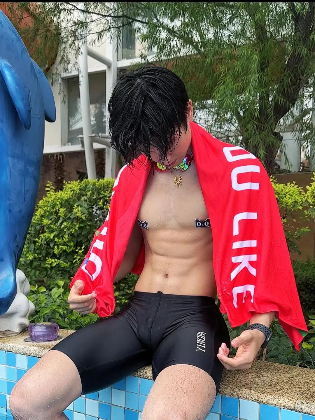 健身房充斥着，荷尔蒙的味道，鲜肉腹肌帅哥 - 51虹马