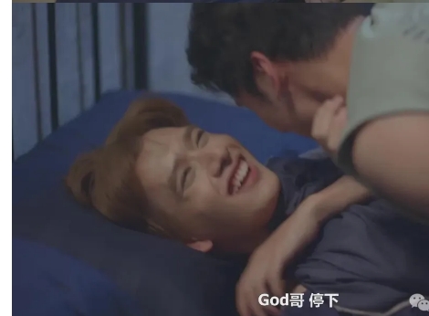 《他闯进我的世界》喜欢安静的隔壁搬来了一个又痞又帅的男孩 - 51虹马