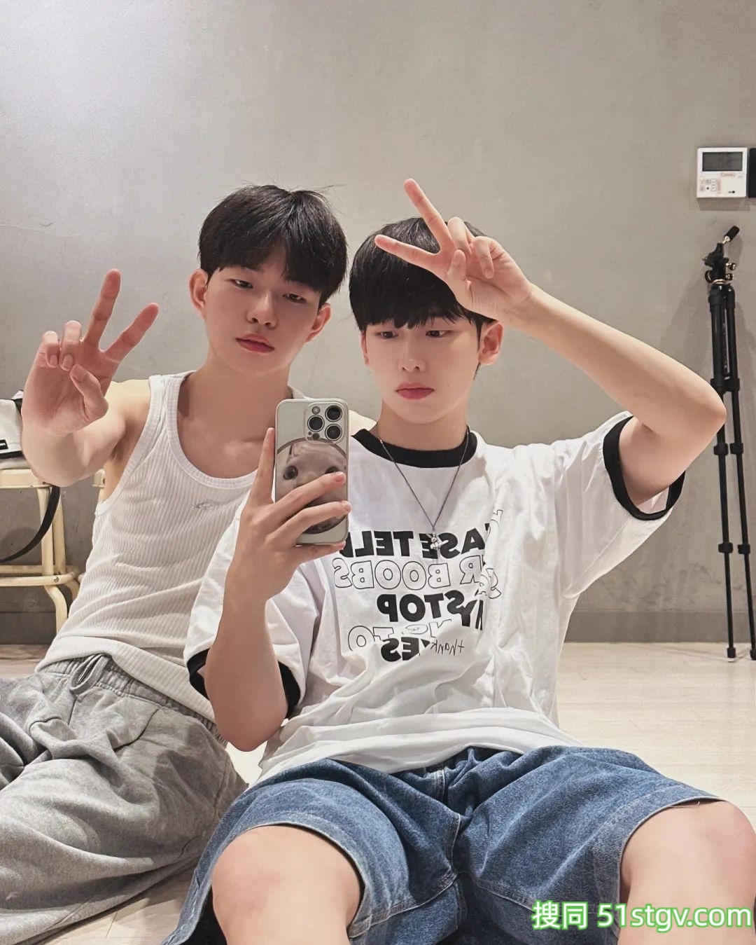 可爱白净小奶弟 - 51虹马