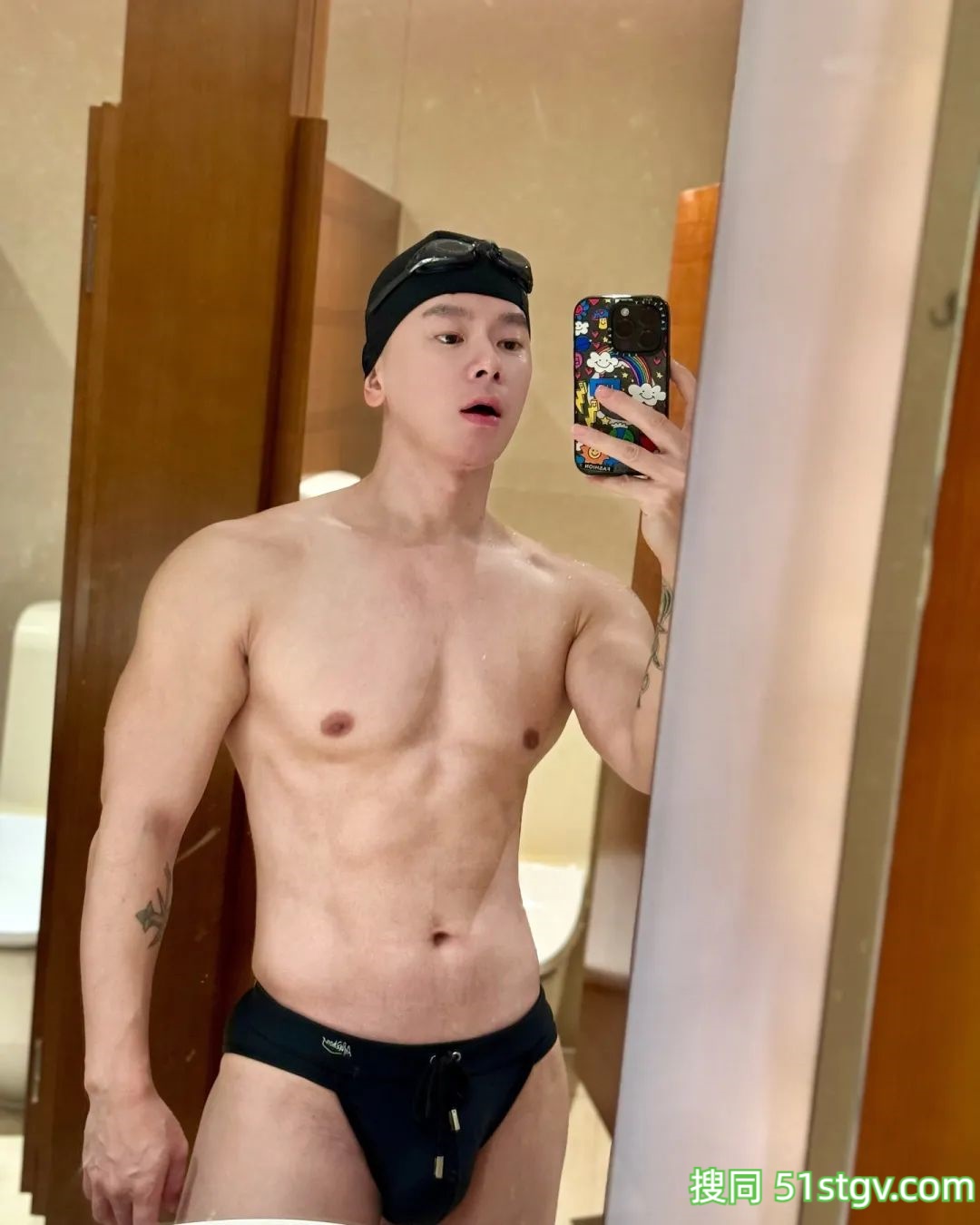 发育良好的男友 - 51虹马