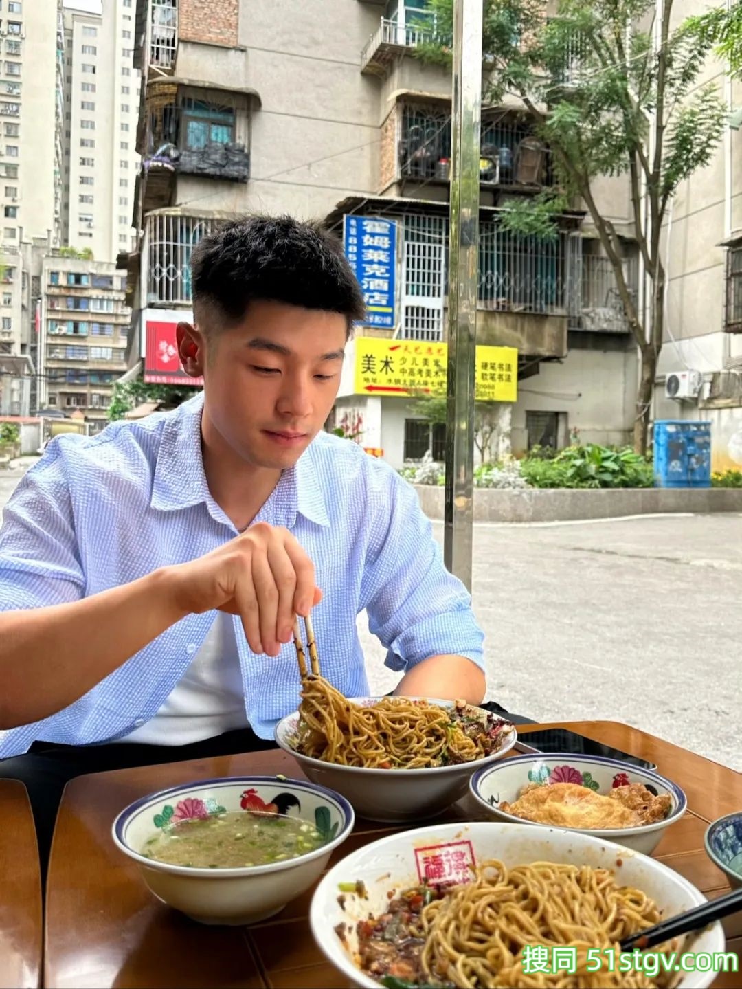 湖南的朱先生 - 51虹马