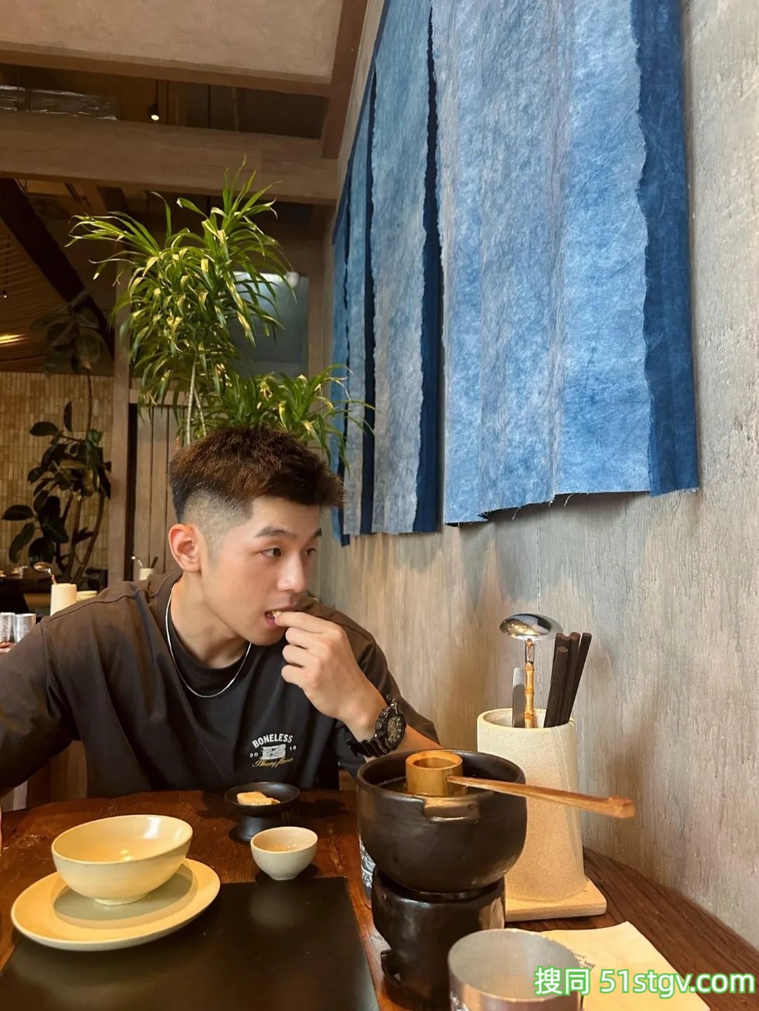 湖南的朱先生 - 51虹马