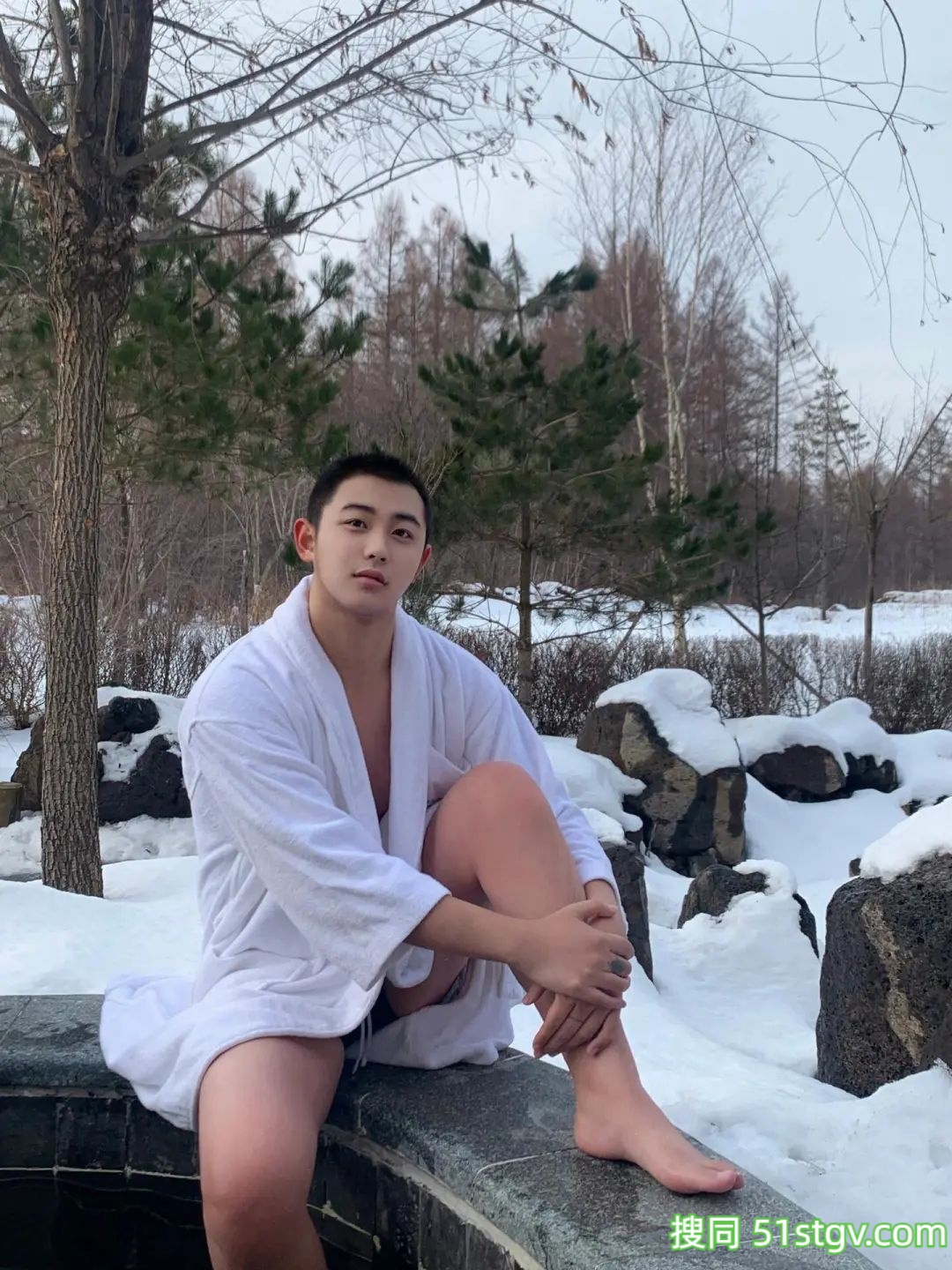 浙江的阿南 - 51虹马