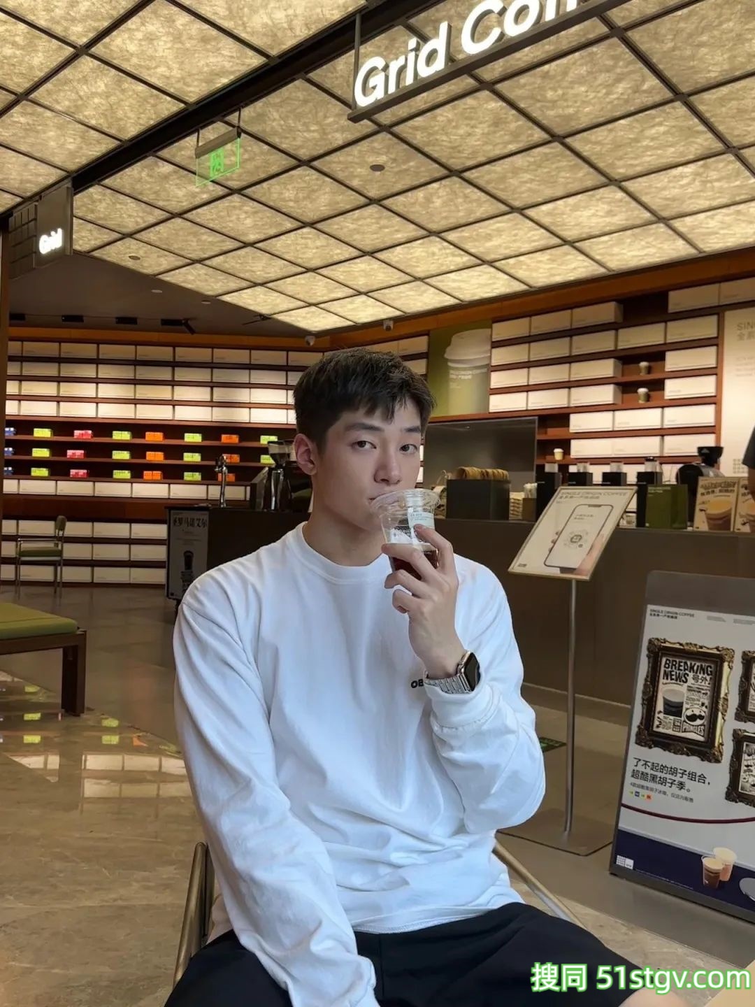 优质男友，穿衣显瘦，脱衣有肉 - 51虹马